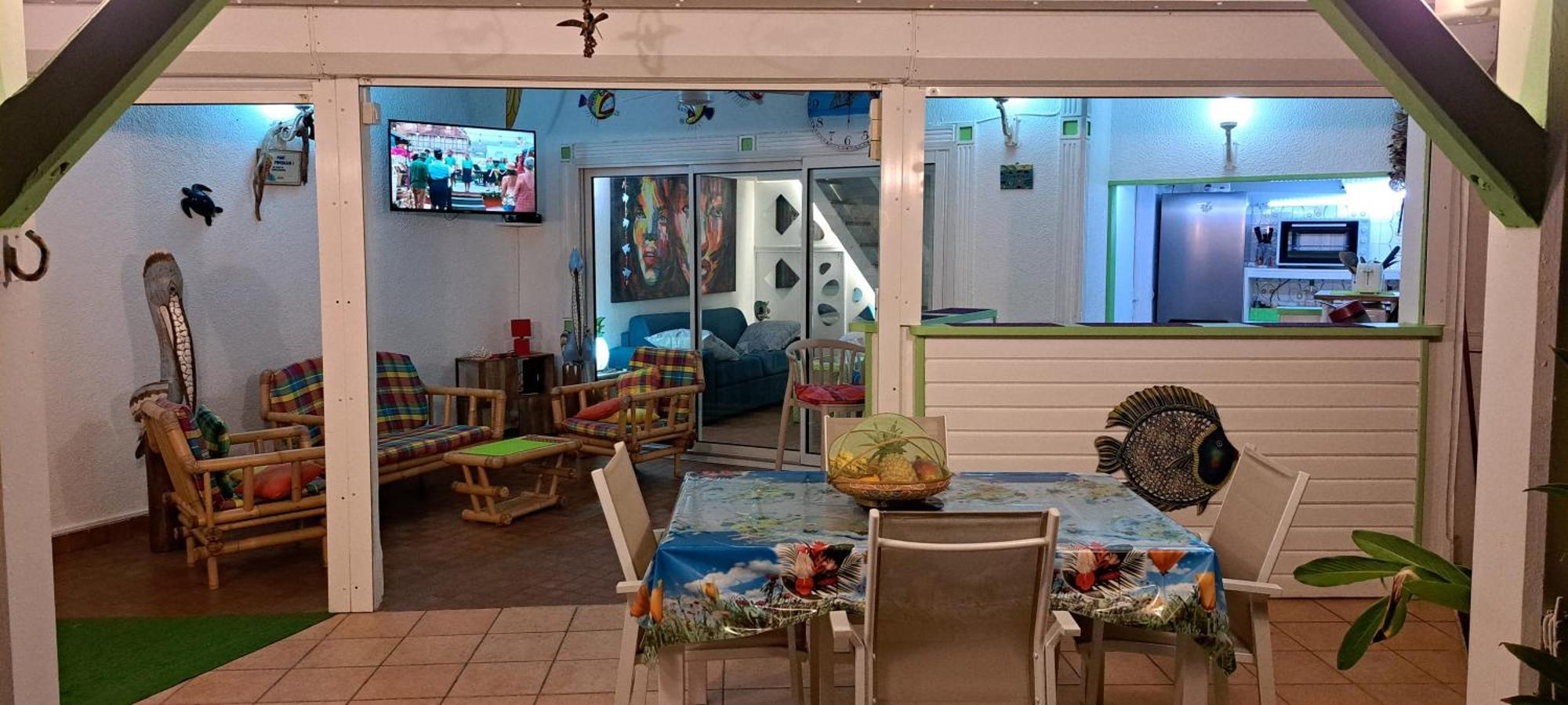 La Flamboyante Villa Сен Франсоа Екстериор снимка